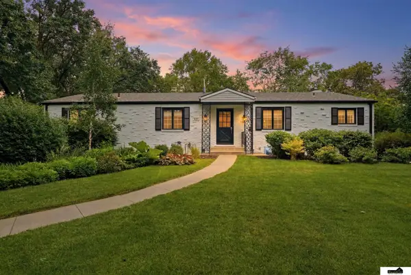 3125 Kucera Drive, Lincoln, NE 68502