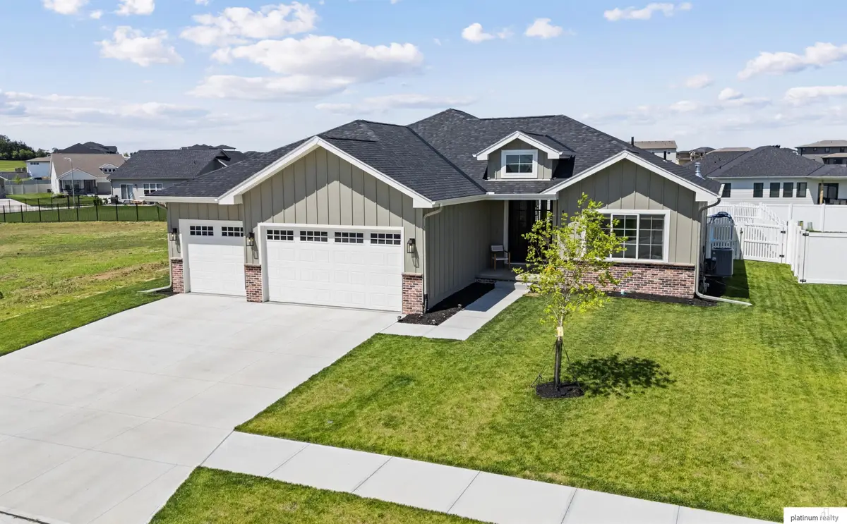11704 S 119th Street, Papillion, NE 68046 - #1