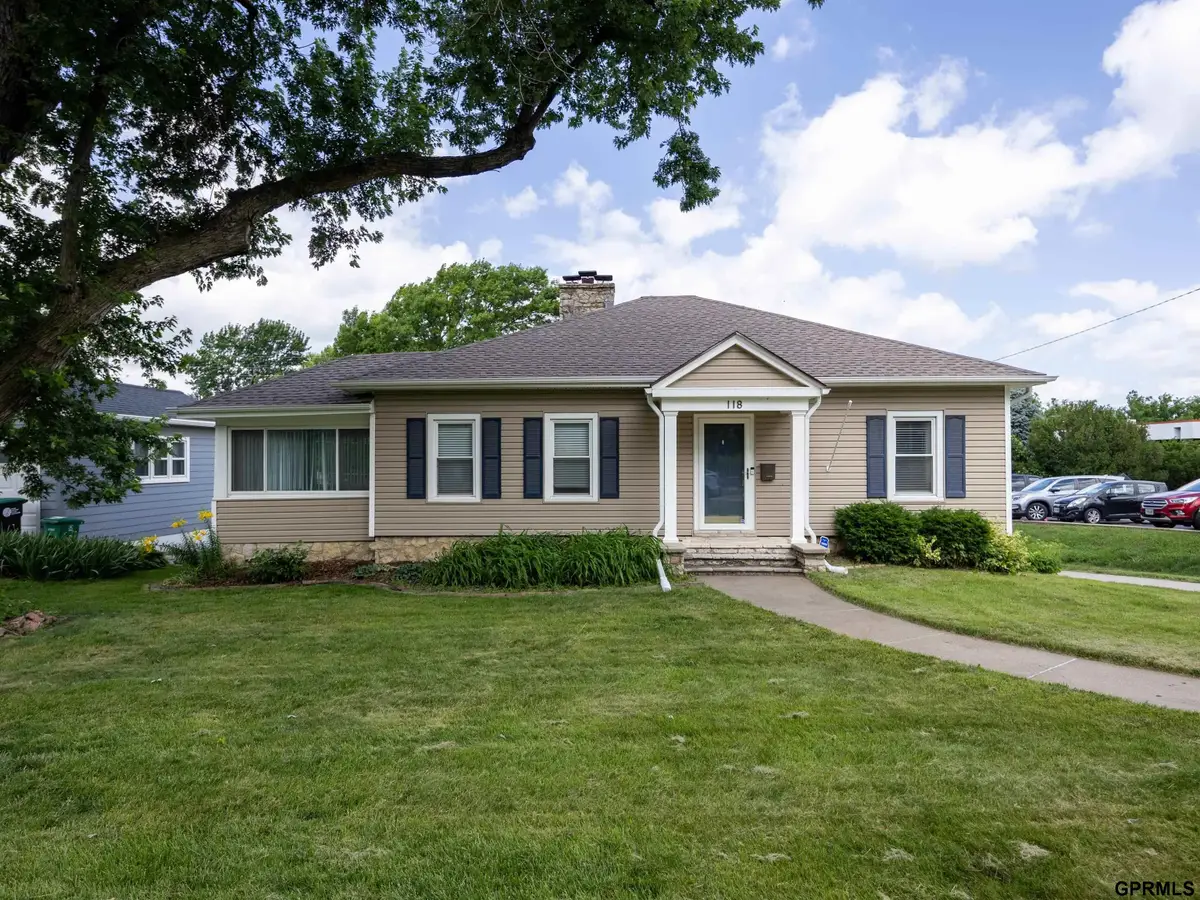 118 S 69 Street, Omaha, NE 68132 - #1