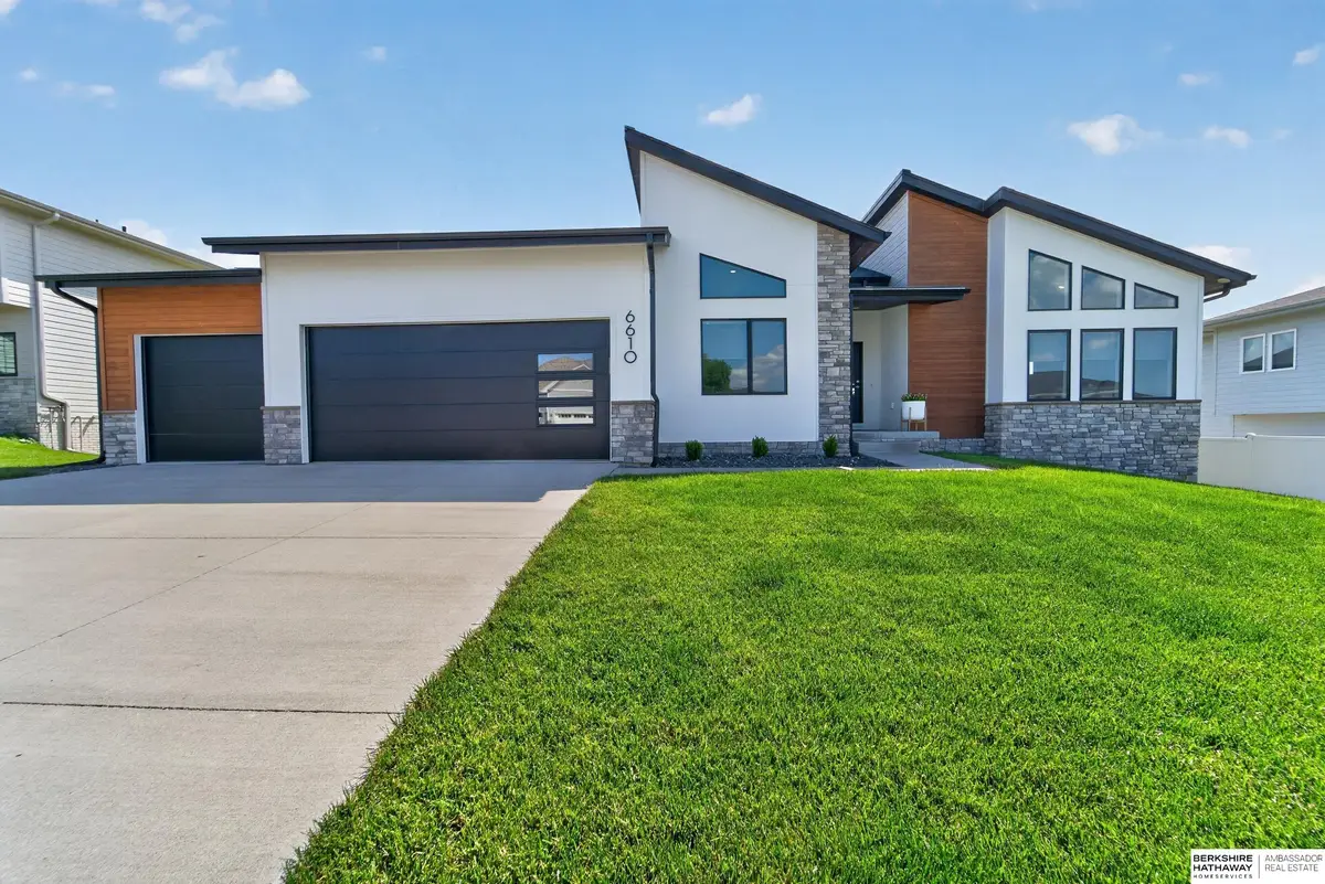 6610 S 209 Street, Elkhorn, NE 68022 - #1