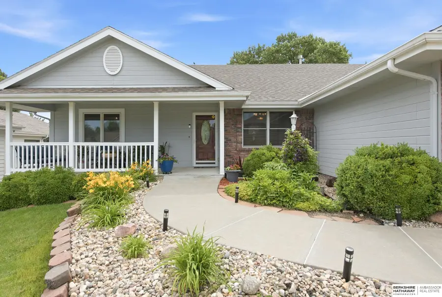 3941 S 183rd Avenue, Omaha, NE 68130 - #2
