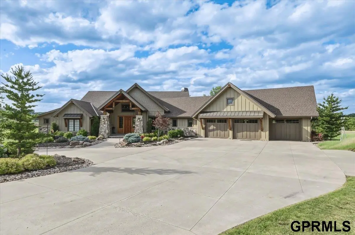 29616 Coldwater Avenue, Honey Creek, IA 51542 - #1