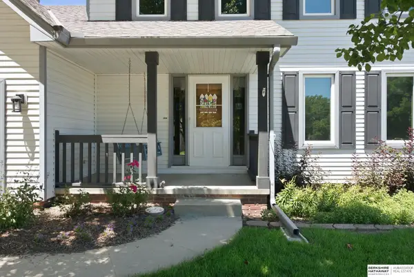 13404 Hillsborough Drive, Omaha, NE 68164