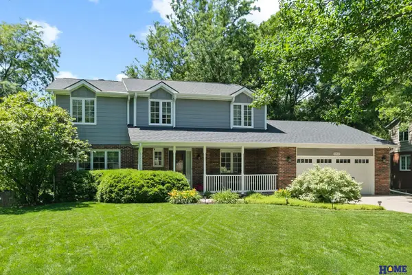 6423 Crooked Creek Drive, Lincoln, NE 68516