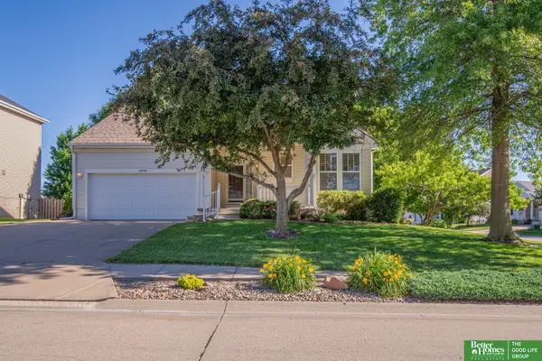 19810 Sycamore Drive, Gretna, NE 68028