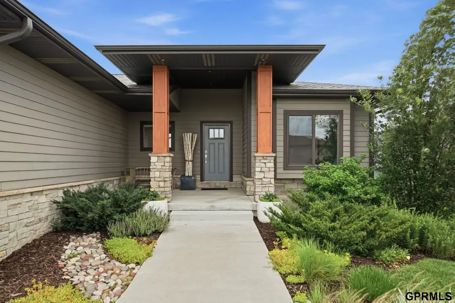 9400 S 31 Street, Lincoln, NE 68516 - #3