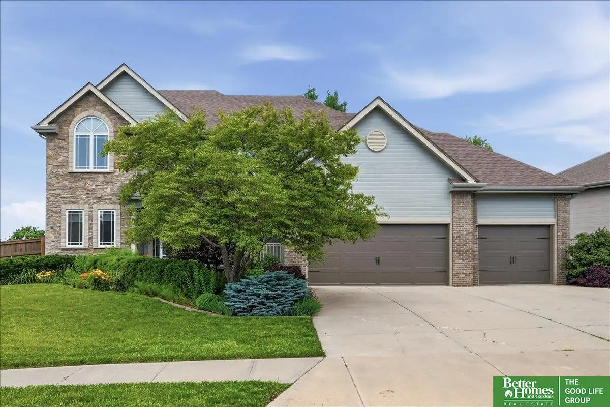 8564 S 101 Street, La Vista, NE 68128 - #1