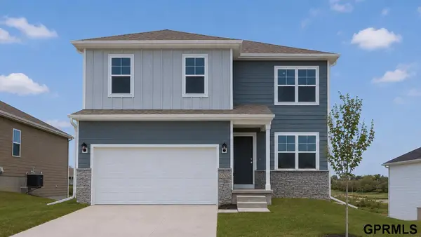 7209 S 204th Avenue, Gretna, NE 68028
