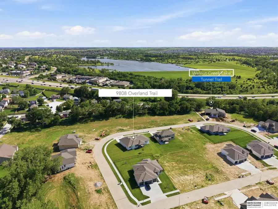 9808 Overland Trail, Papillion, NE 68046 - #2