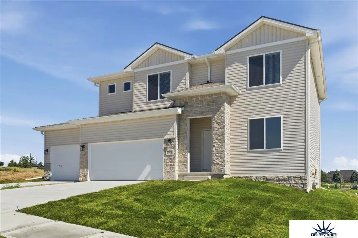 21058 Alex Avenue, Elkhorn, NE 68022 - #1