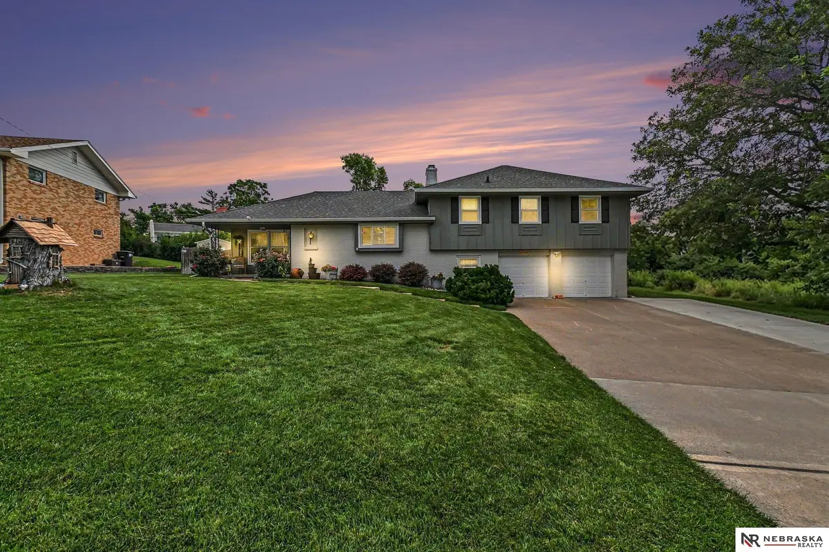 12304 Grey Fawn, Omaha, NE 68154 - #1