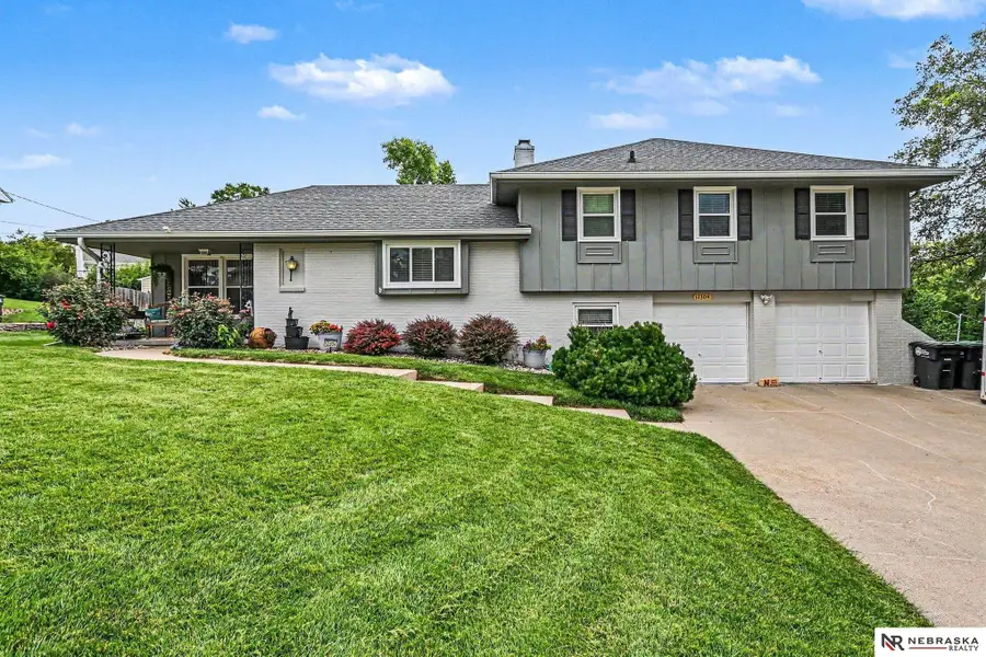 12304 Grey Fawn, Omaha, NE 68154 - #2