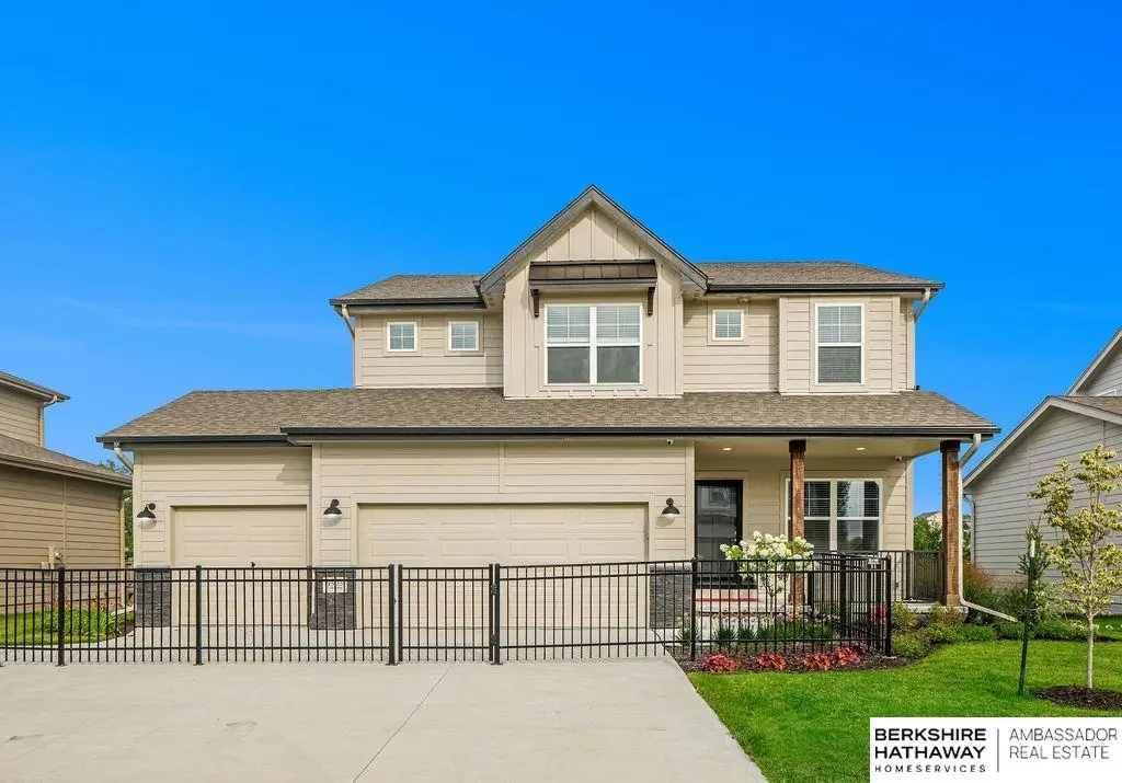 9505 S 183rd Avenue, Omaha, NE 68136 - #1