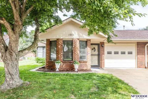 1311 Silver Ridge Road #52, Lincoln, NE 68510