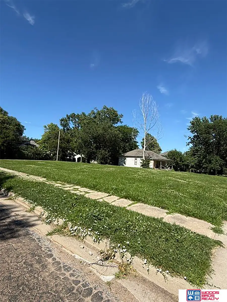 1100 Grant Street, Beatrice, NE 68310 - #2