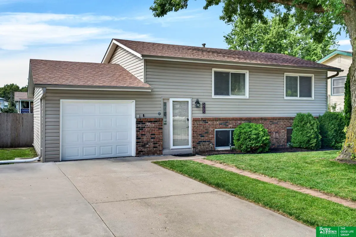 5705 Ogden Street, Omaha, NE 68104 - #1