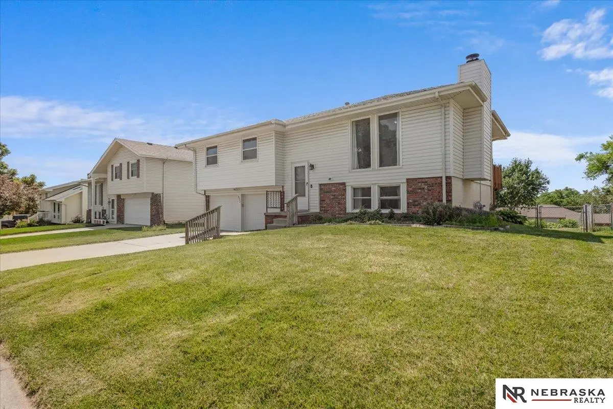 6612 S 108 Avenue, Omaha, NE 68137 - #1