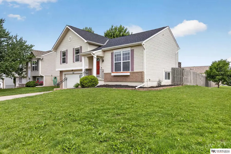 19604 V Street, Omaha, NE 68135 - #2
