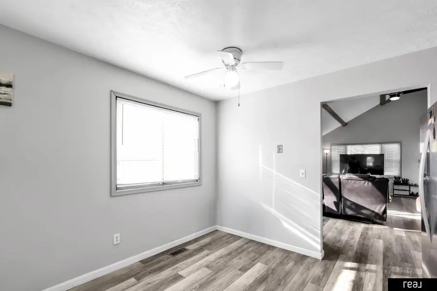 6527 & 6529 Lafayette Avenue, Omaha, NE 68132 - #3