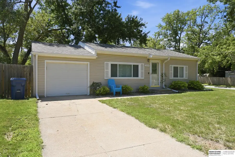 7304 Lavista Drive, La Vista, NE 68128 - #3