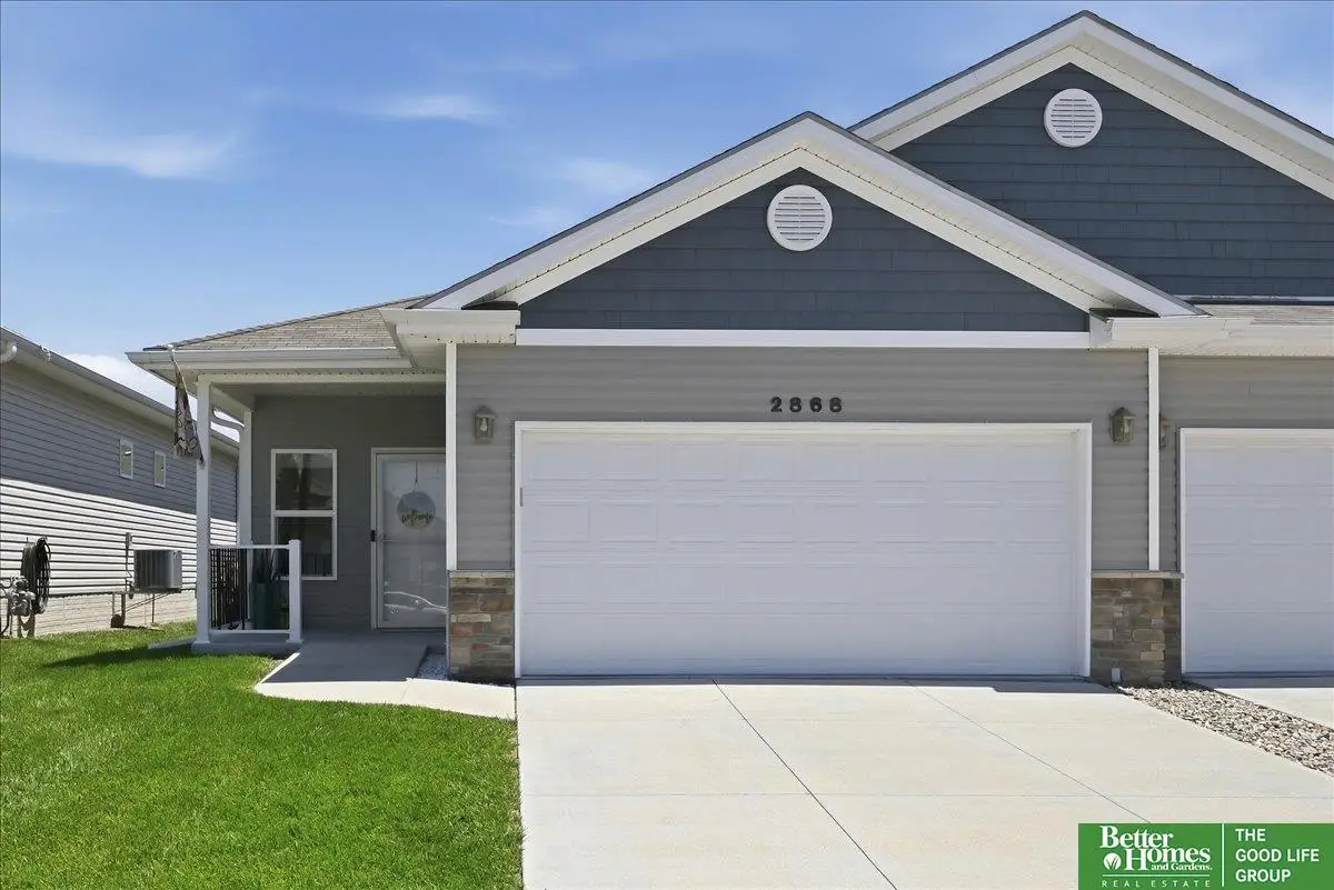 2868 Wagon Drive, Lincoln, NE 68507 - #1