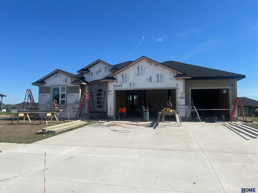 8720 Honeybee Lane, Lincoln, NE 68526 - #2