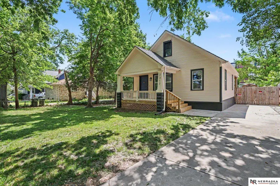 2317 S 18th Street, Lincoln, NE 68512 - #2