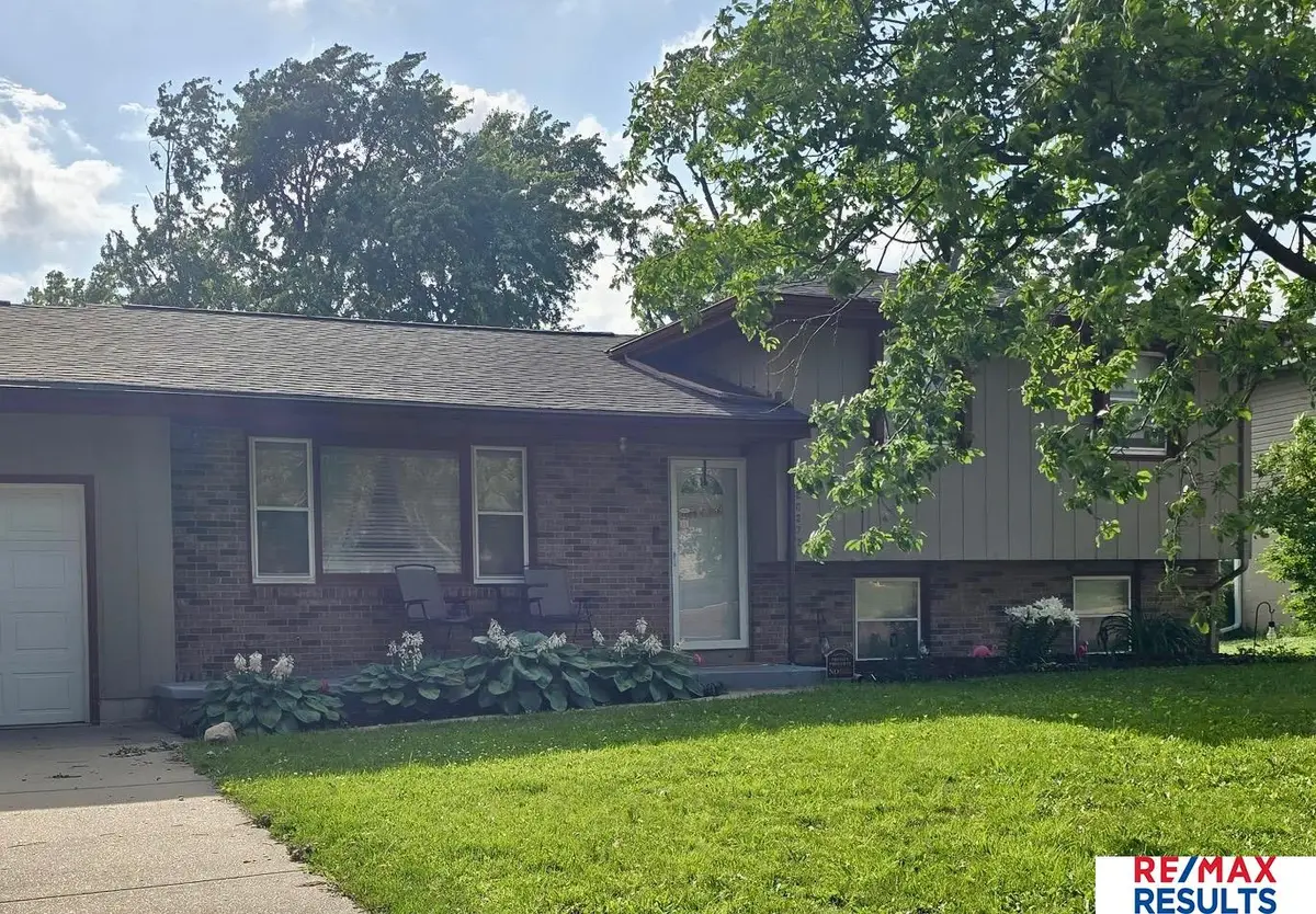 20272 Pinkney Street, Elkhorn, NE 68022 - #1