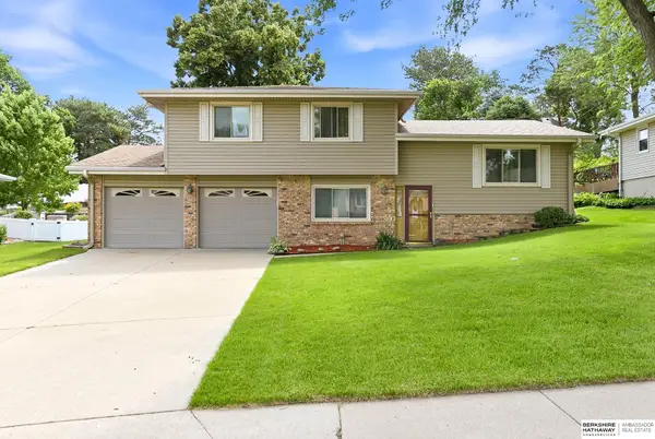 6241 S 74th Street, Ralston, NE 68127