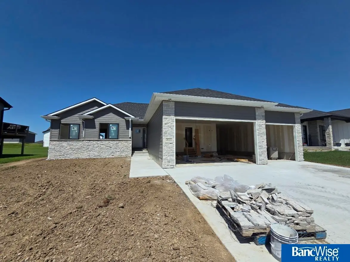 9511 Dalton Drive, Lincoln, NE 68516 - #1