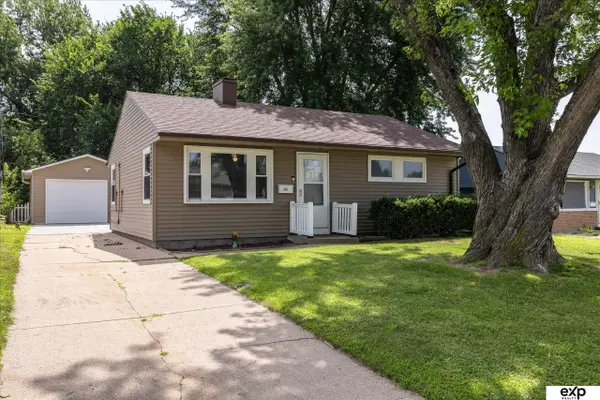 3103 S 38th Avenue, Omaha, NE 68105