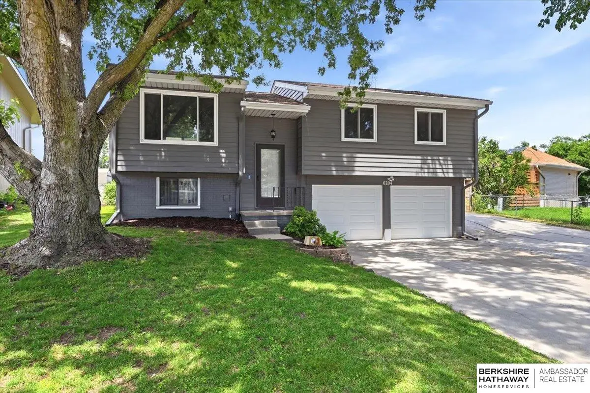 6204 S 140th Avenue, Omaha, NE 68137 - #1