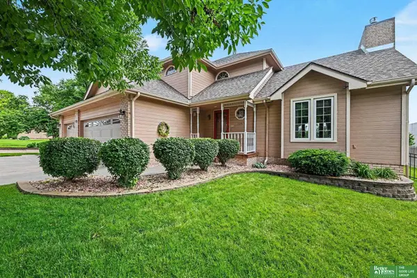10405 Polk Street, Omaha, NE 68127