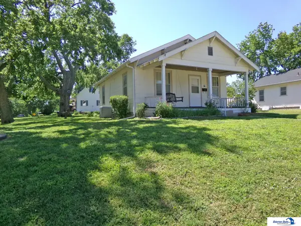 211 S 13th Street, Beatrice, NE 68310