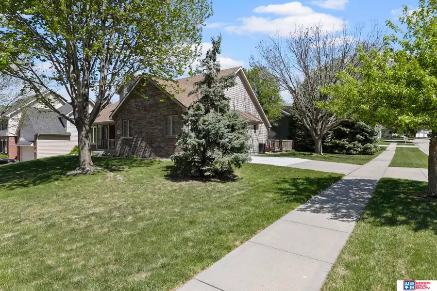 5940 Cross Creek Road, Lincoln, NE 68516 - #3