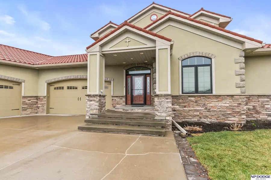 28001 Heron Circle, Valley, NE 68064 - #2