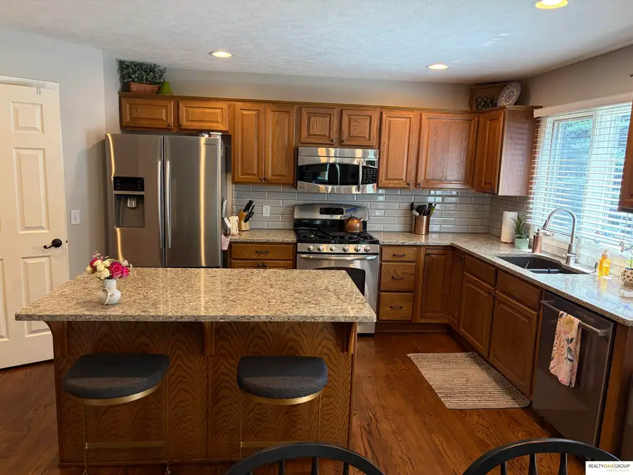 8131 S 101st Street, La Vista, NE 68128 - #3