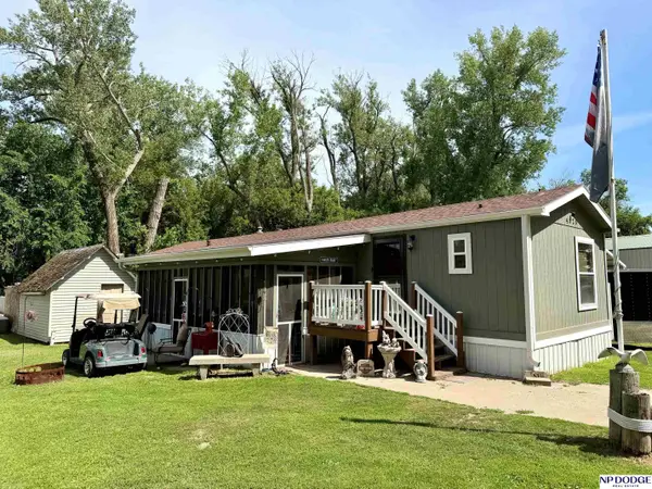 4828 Bay Circle, Tekamah, NE 68061