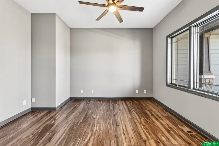 10009 S 106 Street, Papillion, NE 68046 - #3
