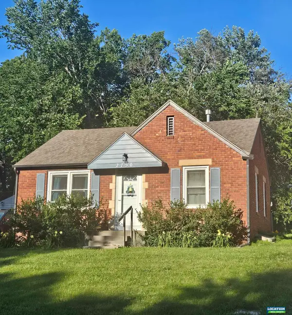 2750 S 34th Street, Lincoln, NE 68506