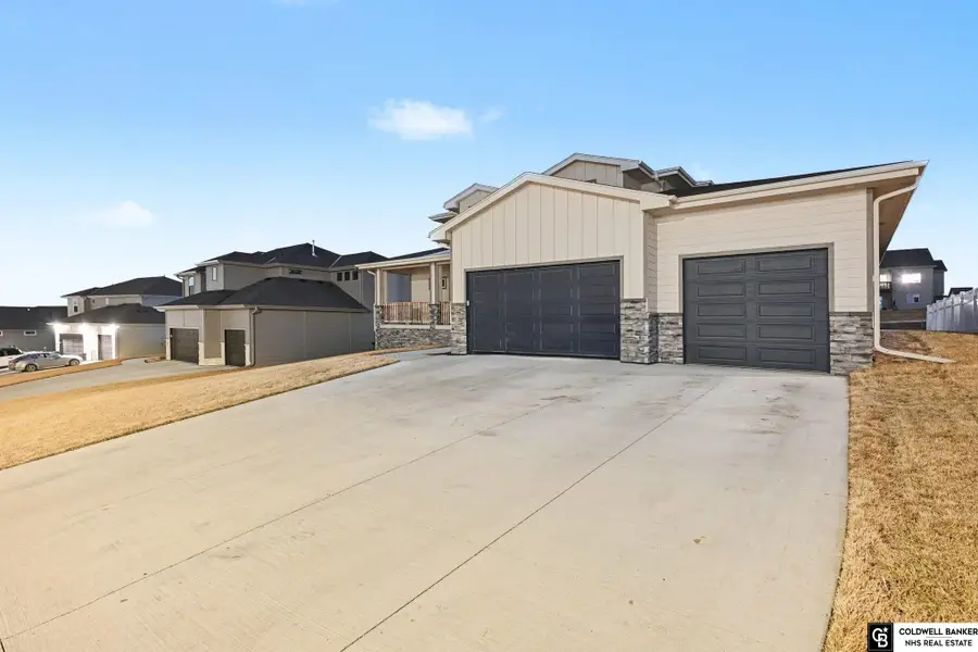 11915 S 109th Street, Papillion, NE 68046 - #2