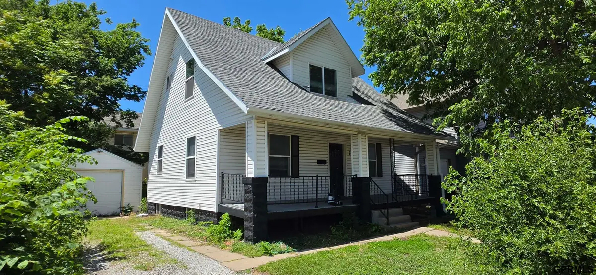 705 S 21 Street, Lincoln, NE 68510 - #1