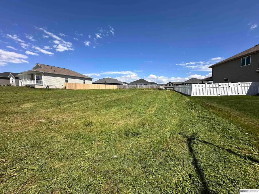 6308 Centennial Road, Papillion, NE 68157 - #2