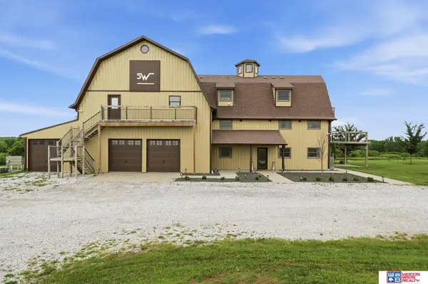 1238 S 8th Road, Douglas, NE 68344