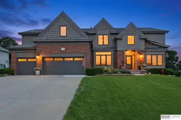 2709 N 159th Street, Omaha, NE 68116