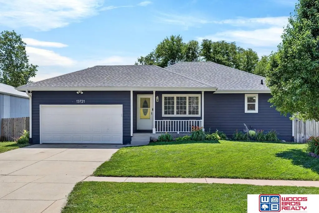13721 Guildford Street, Waverly, NE 68462 - #1