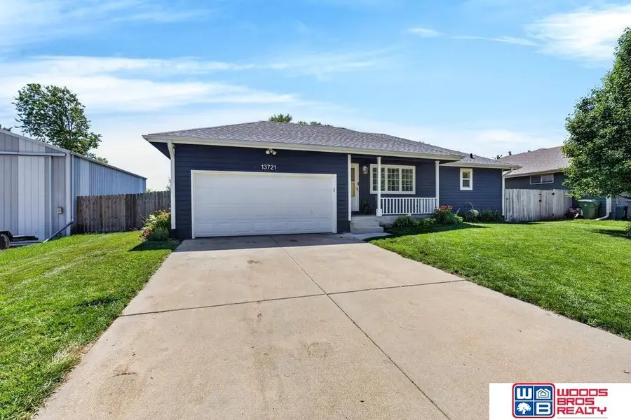 13721 Guildford Street, Waverly, NE 68462 - #3