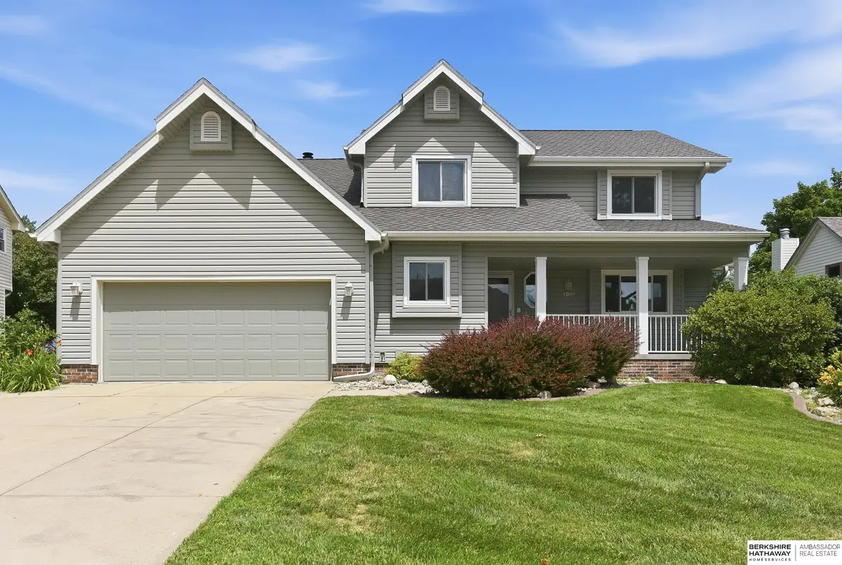 1209 Cork Drive, Papillion, NE 68046 - #1