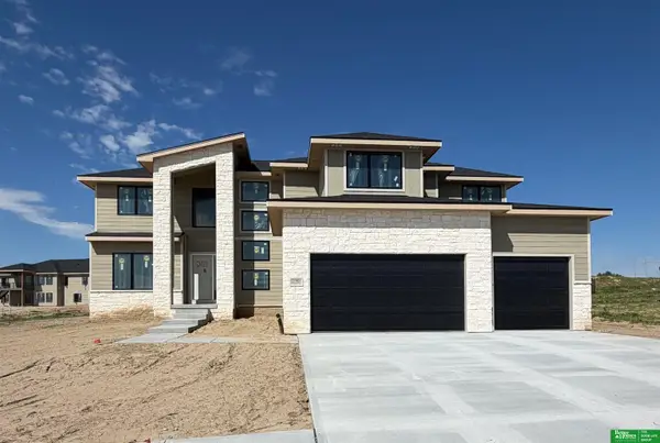 21901 Buchanan Parkway, Gretna, NE 68028