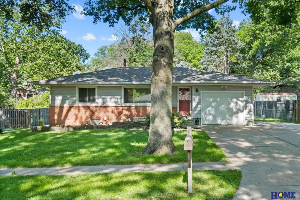 1857 Rusty Lane, Lincoln, NE 68506 - #1